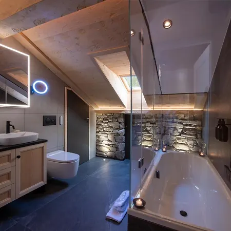Margaux Penthouse Apartment *