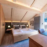 Margaux Penthouse * Wengen